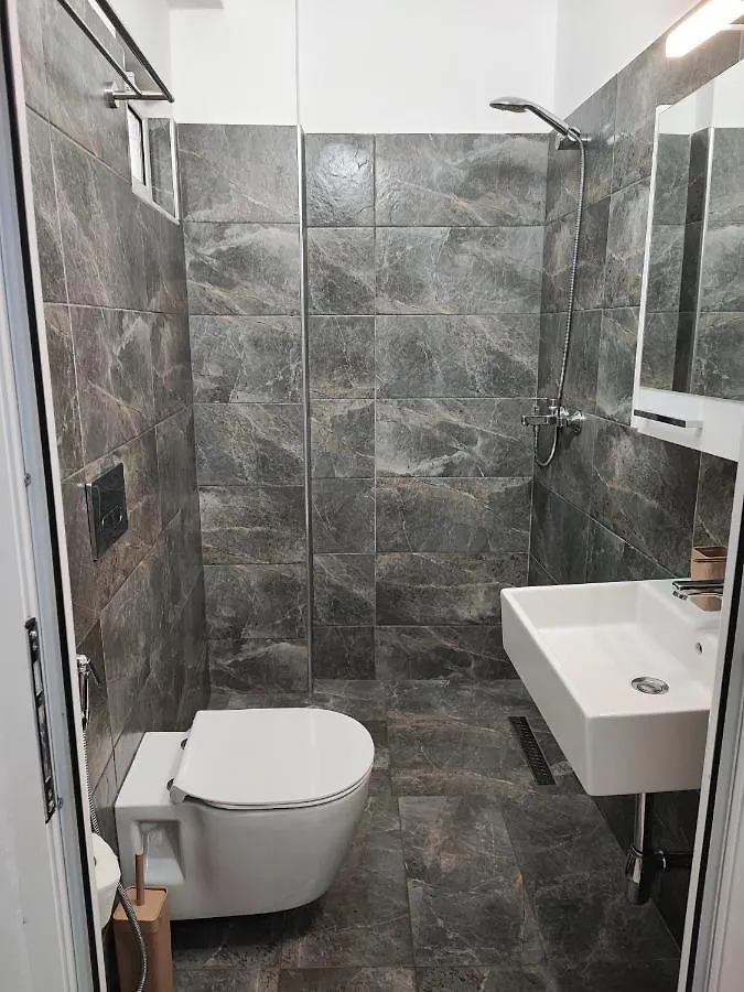 Ritas Apartament Sarandë Apartmán